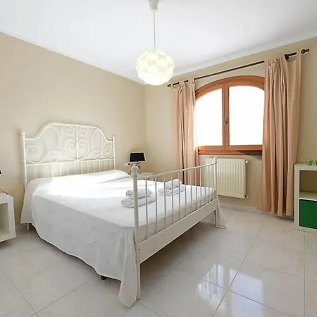 Villa In Calpe, Alicante 103838 By Mo Calpe